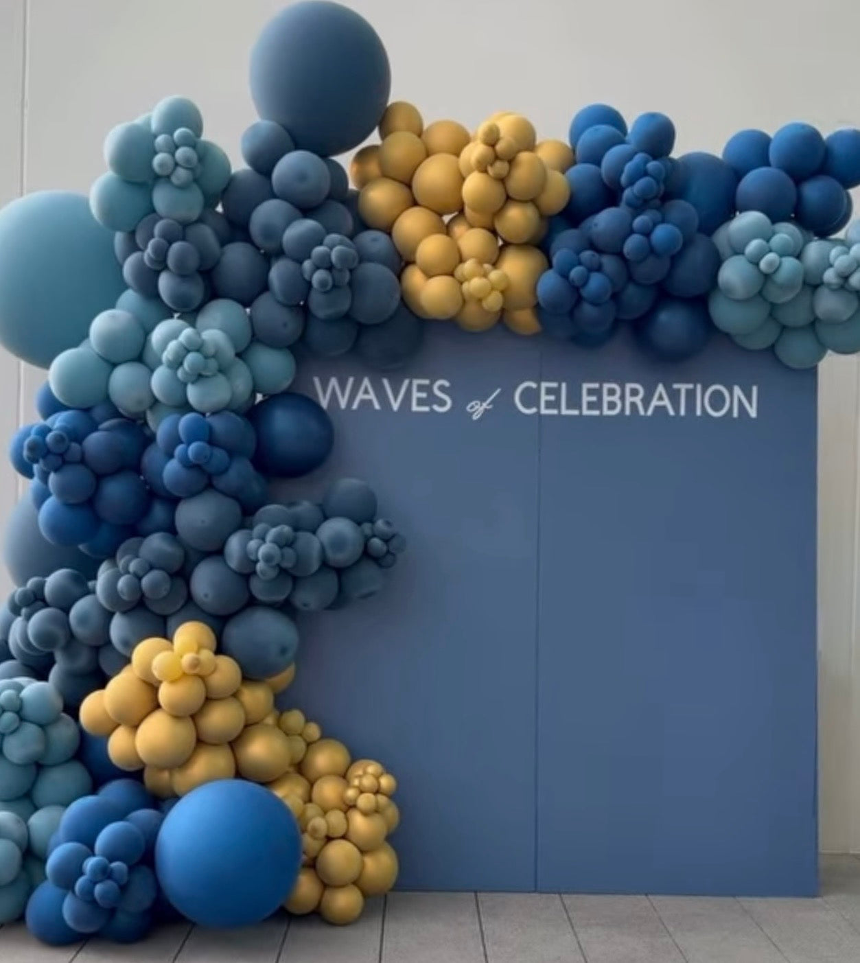 LARGE SQUARE PANEL 7x7