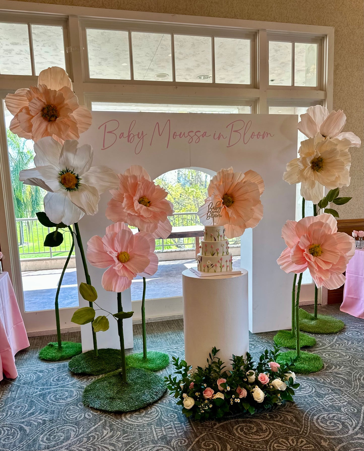 GIANT PAPER FLOWERS