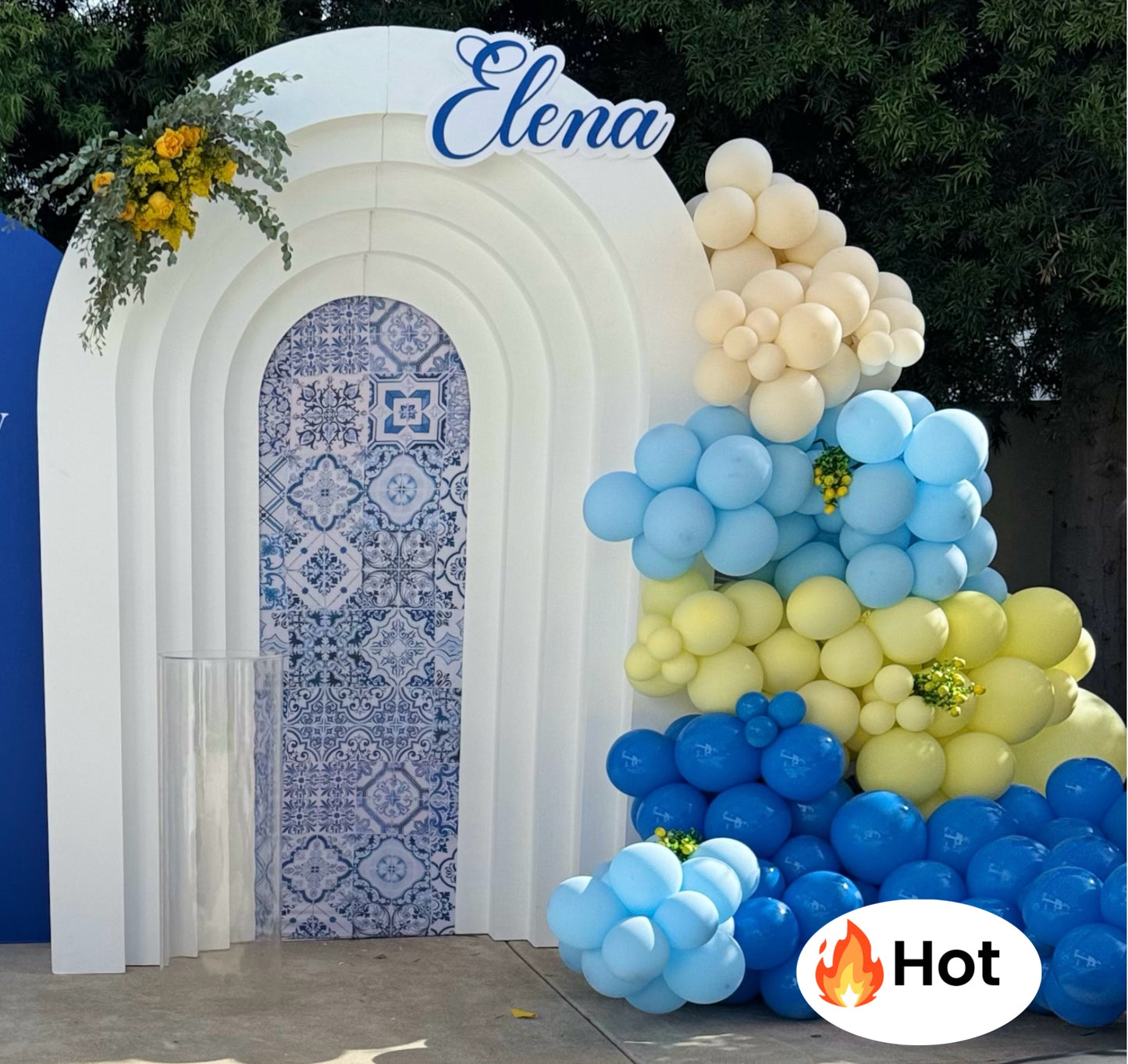 8 FT STAGGERED ROUND BACKDROP