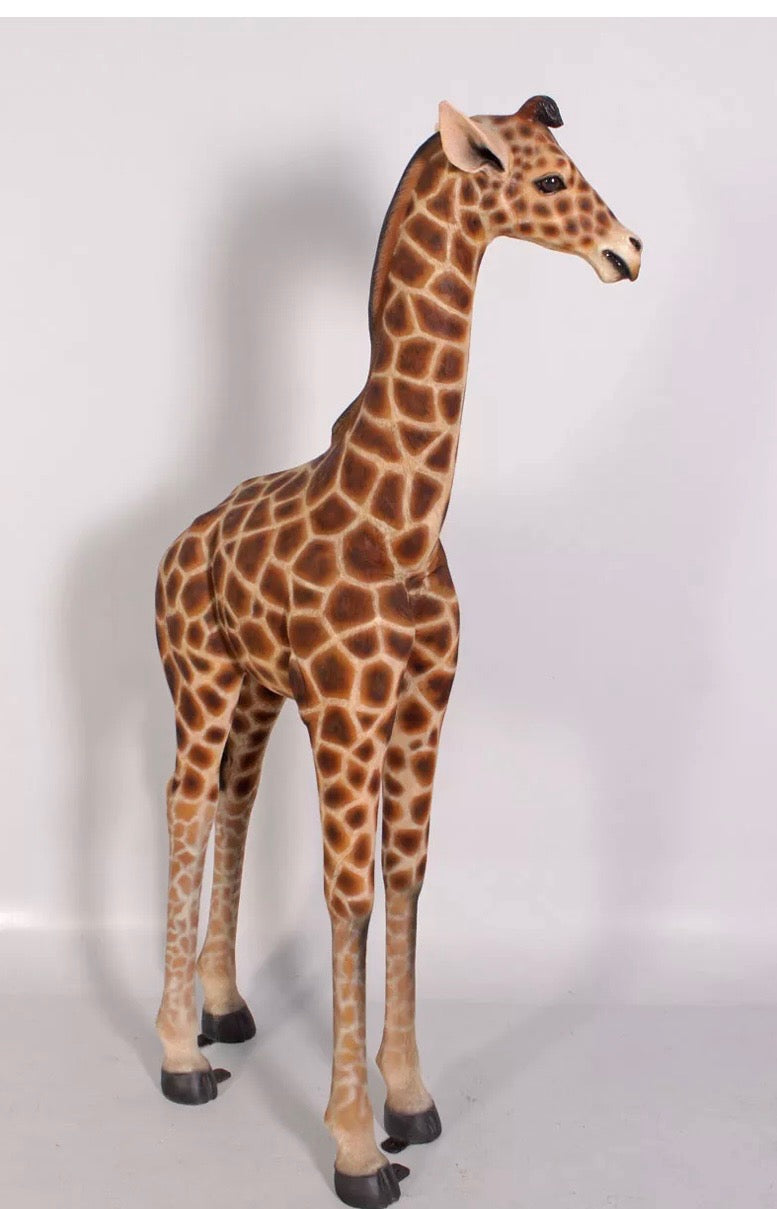 GIANT ANIMAL PROPS