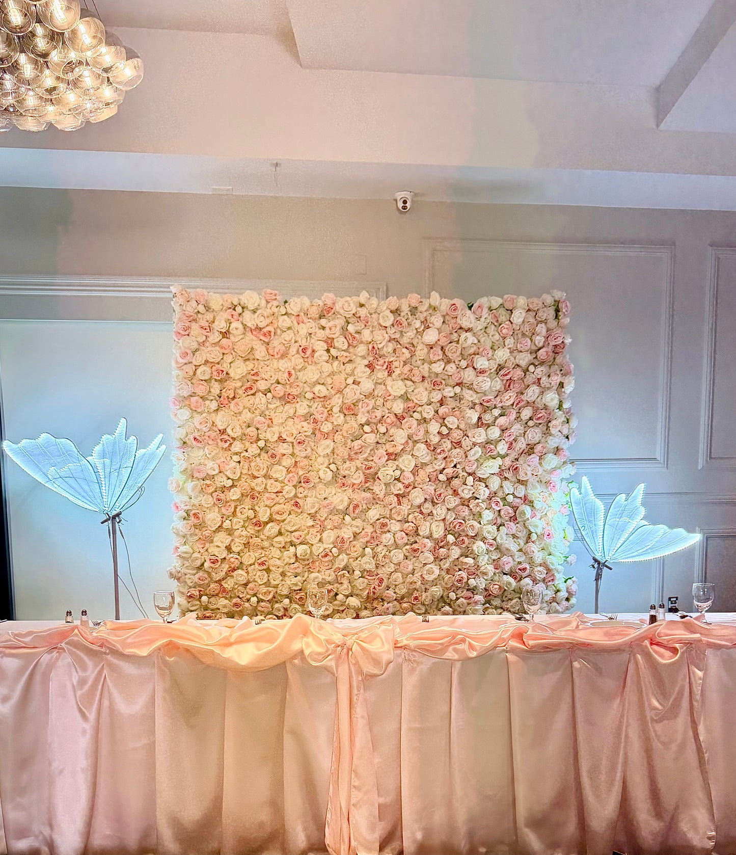 ROSE FLOWER WALL 8x8