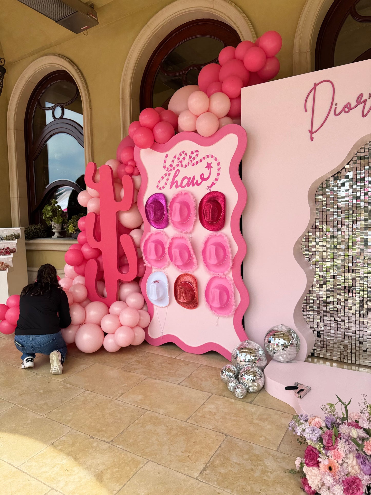 COWGIRL THEME PARTY PACKAGE ( 5 ITEMS)