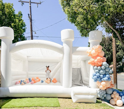 Castle Bounce House with Slide 16x15