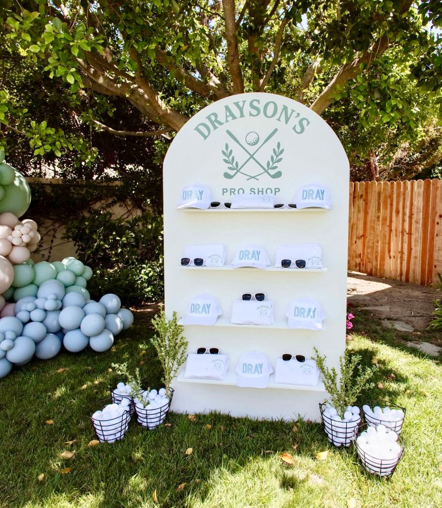 SIENNA PARTY FAVOR BACKDROP