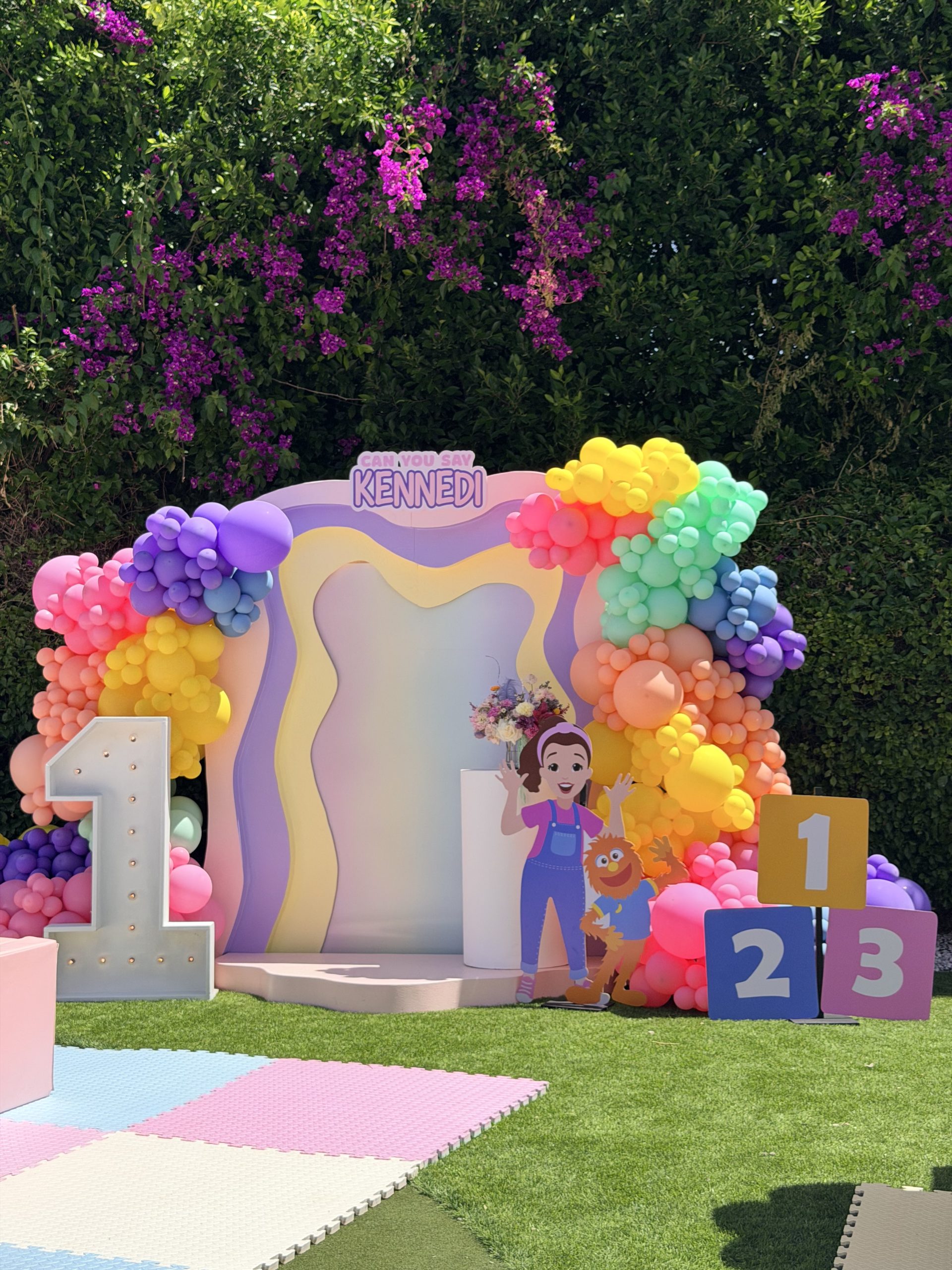 STELLA 3D WAVY BACKDROP - Image 3